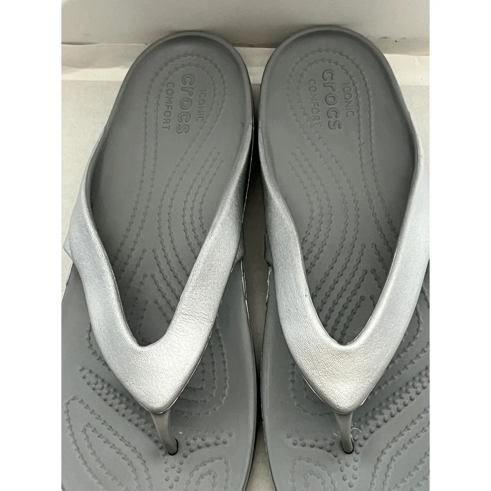 Crocs Kadee II‎ Flip Flops Womens 10 Silver Metallic Gray Sandals 202492-040